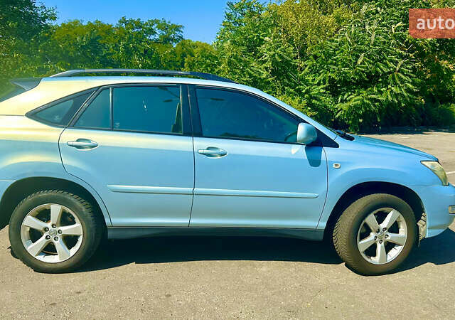 Лексус РХ, об'ємом двигуна 3.46 л та пробігом 198 тис. км за 10500 $, фото 2 на Automoto.ua