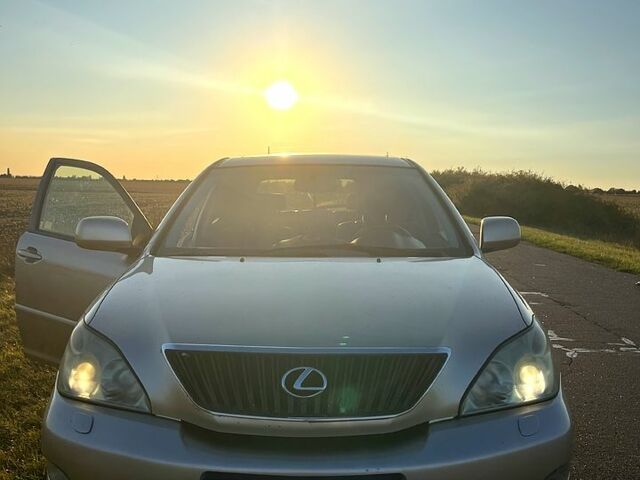 Лексус РХ, объемом двигателя 3 л и пробегом 251 тыс. км за 8000 $, фото 3 на Automoto.ua