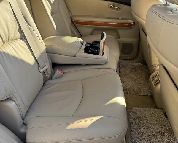 Лексус РХ 2006 в Одессе на Automoto.ua Лексус РХ, объемом двигателя 3.31 л и пробегом 184 тыс. км за 12500 $, фото 14 на Automoto.ua