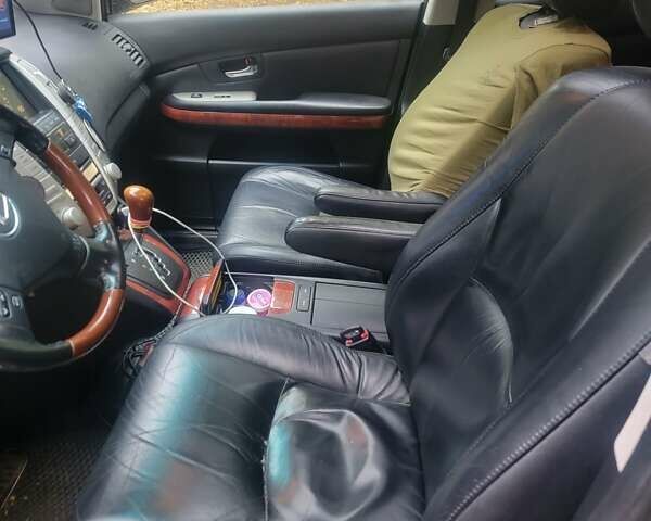 Лексус РХ, объемом двигателя 3.3 л и пробегом 282 тыс. км за 12000 $, фото 2 на Automoto.ua