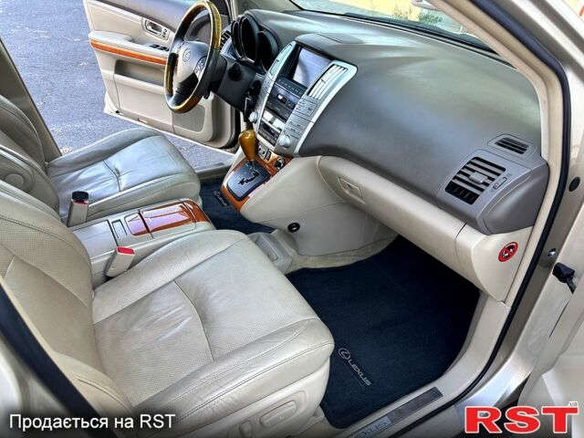 Лексус РХ, об'ємом двигуна 3.5 л та пробігом 127 тис. км за 12500 $, фото 8 на Automoto.ua