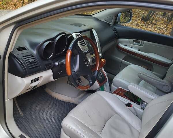 Лексус РХ, объемом двигателя 3.5 л и пробегом 181 тыс. км за 12300 $, фото 4 на Automoto.ua