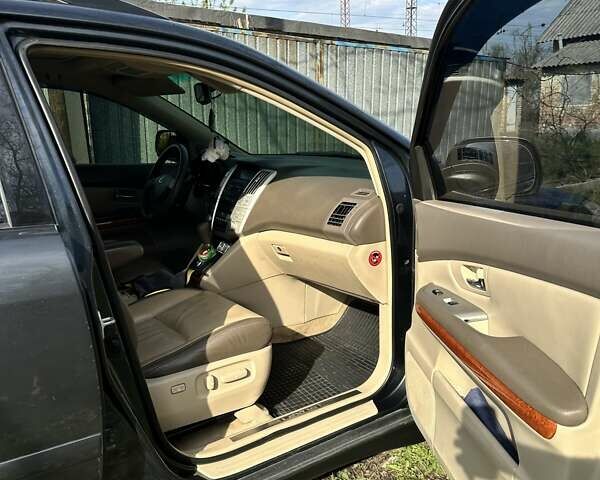 Лексус РХ, объемом двигателя 3.46 л и пробегом 280 тыс. км за 13700 $, фото 5 на Automoto.ua