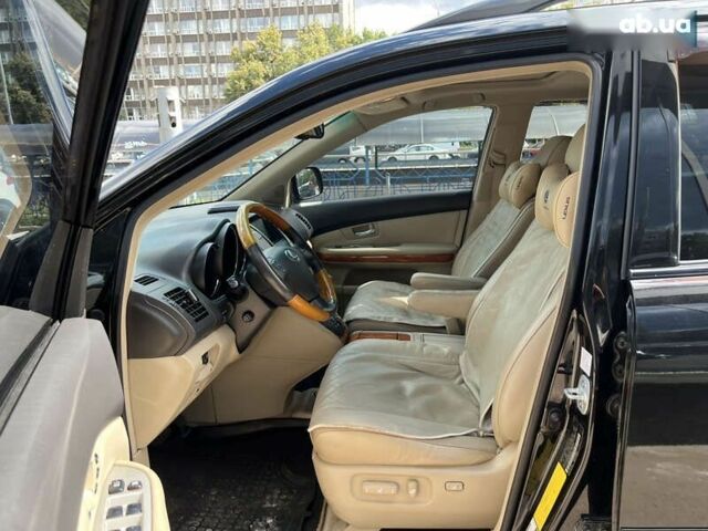 Лексус РХ, объемом двигателя 0 л и пробегом 285 тыс. км за 13300 $, фото 17 на Automoto.ua