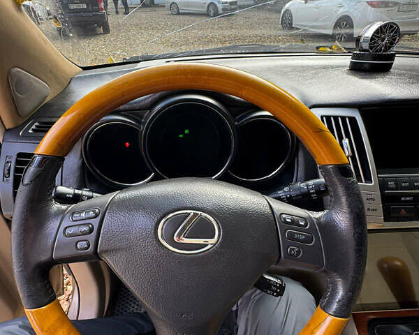 Лексус РХ, об'ємом двигуна 3.3 л та пробігом 300 тис. км за 9350 $, фото 23 на Automoto.ua