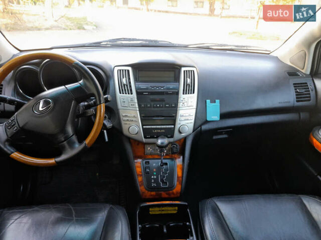Лексус РХ, объемом двигателя 3.5 л и пробегом 335 тыс. км за 8800 $, фото 6 на Automoto.ua