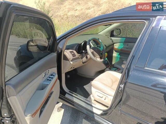 Лексус РХ, объемом двигателя 3.46 л и пробегом 182 тыс. км за 10500 $, фото 8 на Automoto.ua