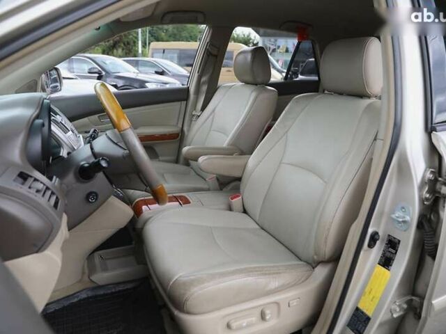 Лексус РХ, объемом двигателя 0 л и пробегом 251 тыс. км за 8900 $, фото 6 на Automoto.ua