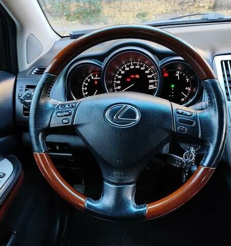 Лексус РХ, объемом двигателя 3.46 л и пробегом 160 тыс. км за 12500 $, фото 8 на Automoto.ua