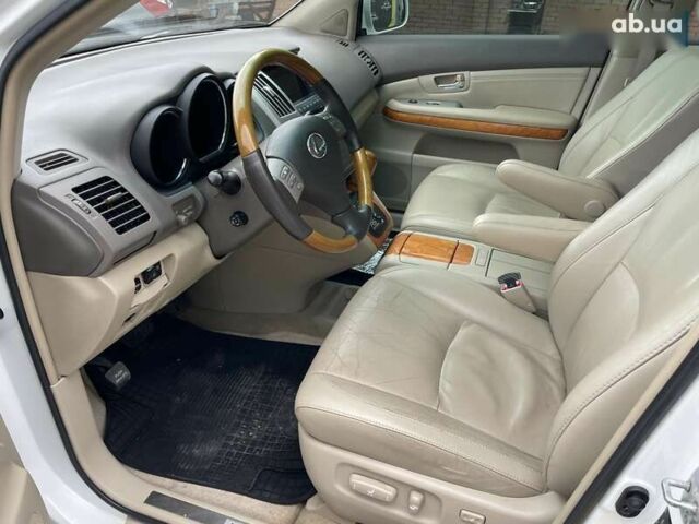 Лексус РХ, объемом двигателя 0 л и пробегом 268 тыс. км за 10900 $, фото 1 на Automoto.ua