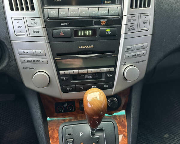 Лексус РХ, объемом двигателя 3.46 л и пробегом 247 тыс. км за 9499 $, фото 9 на Automoto.ua