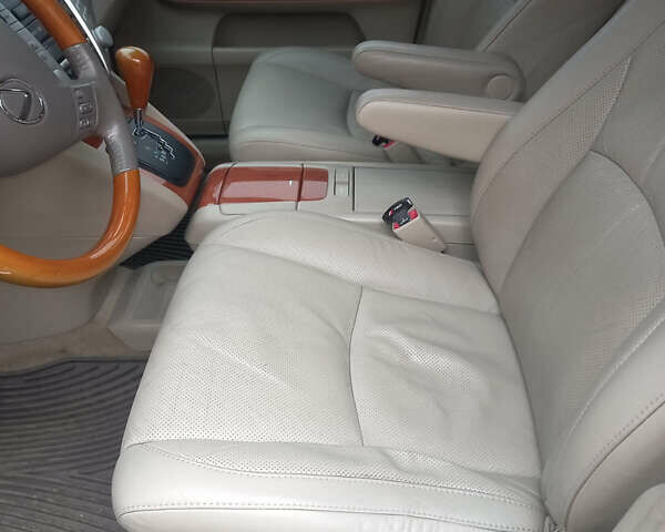 Лексус РХ, объемом двигателя 3.46 л и пробегом 157 тыс. км за 11800 $, фото 3 на Automoto.ua