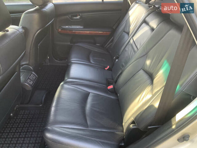 Лексус РХ, объемом двигателя 3.5 л и пробегом 260 тыс. км за 9300 $, фото 16 на Automoto.ua