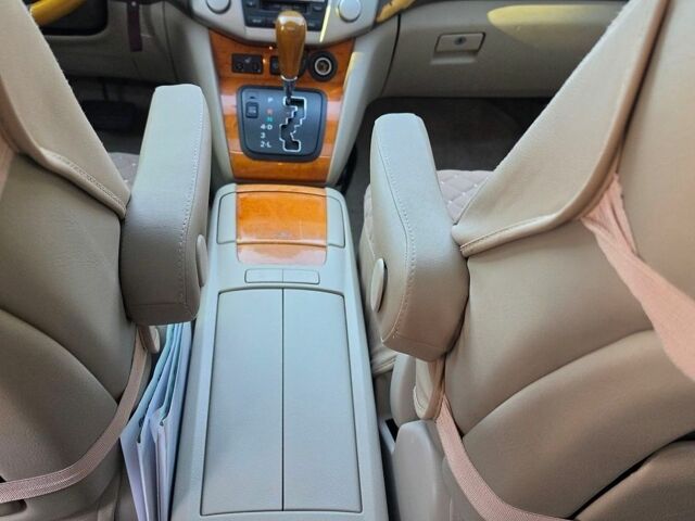 Лексус РХ, объемом двигателя 3.5 л и пробегом 190 тыс. км за 9200 $, фото 9 на Automoto.ua
