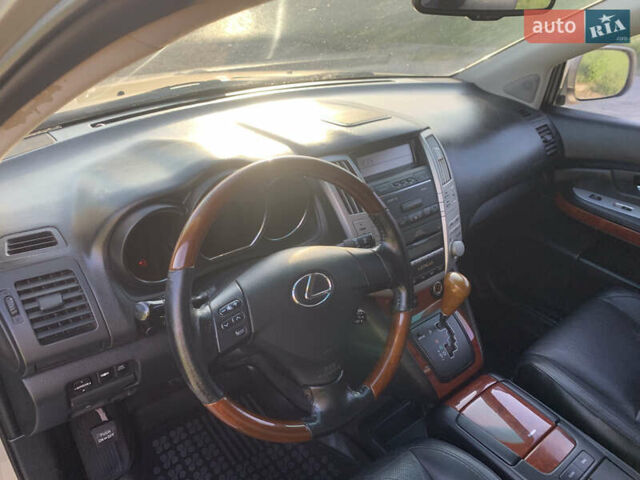 Лексус РХ, объемом двигателя 3.5 л и пробегом 260 тыс. км за 9300 $, фото 15 на Automoto.ua