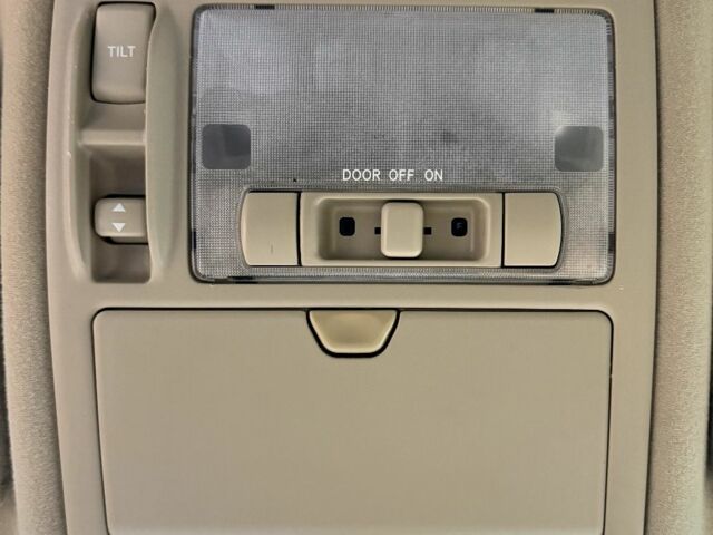 Лексус РХ, об'ємом двигуна 0 л та пробігом 217 тис. км за 13500 $, фото 10 на Automoto.ua