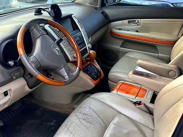 Лексус РХ, объемом двигателя 3.5 л и пробегом 220 тыс. км за 7500 $, фото 1 на Automoto.ua