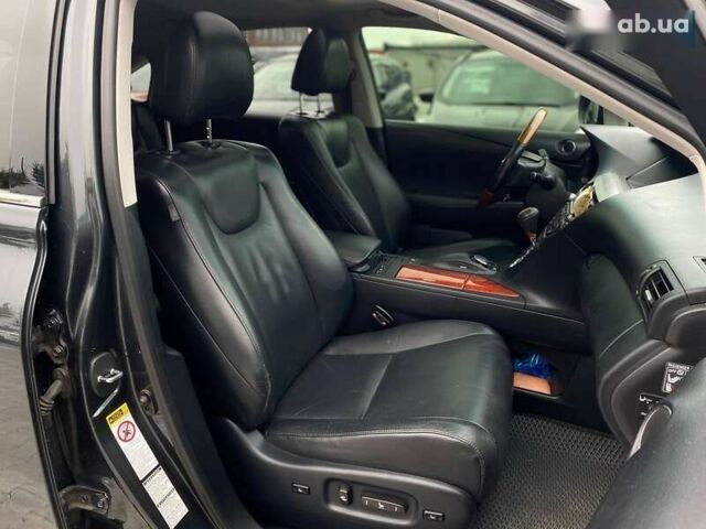 Лексус РХ, объемом двигателя 0 л и пробегом 210 тыс. км за 13990 $, фото 25 на Automoto.ua