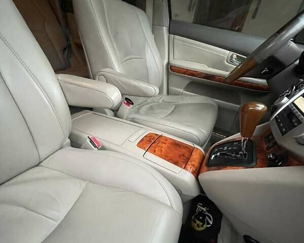 Лексус РХ, объемом двигателя 3.5 л и пробегом 198 тыс. км за 11800 $, фото 9 на Automoto.ua