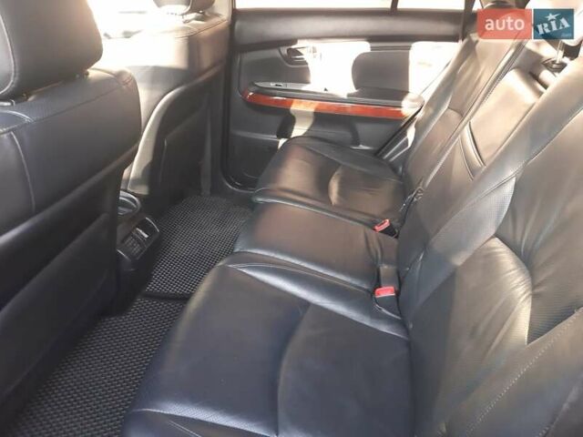 Лексус РХ, объемом двигателя 3.5 л и пробегом 251 тыс. км за 13000 $, фото 2 на Automoto.ua
