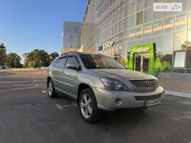 Лексус РХ, объемом двигателя 3.3 л и пробегом 254 тыс. км за 12800 $, фото 2 на Automoto.ua
