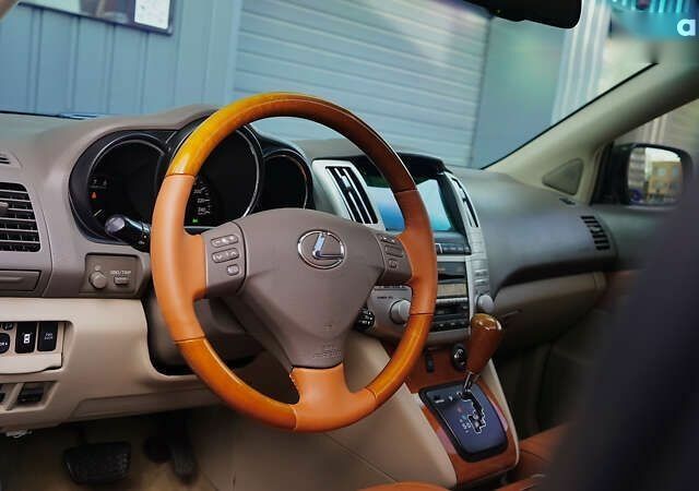 Лексус РХ, объемом двигателя 3.5 л и пробегом 335 тыс. км за 13500 $, фото 20 на Automoto.ua