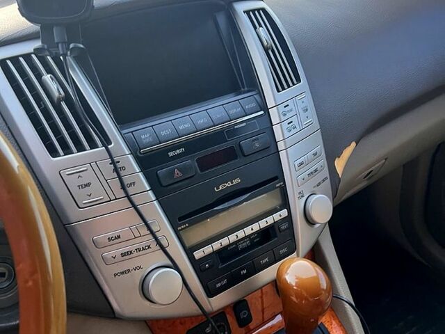 Лексус РХ, объемом двигателя 3.5 л и пробегом 220 тыс. км за 7500 $, фото 4 на Automoto.ua