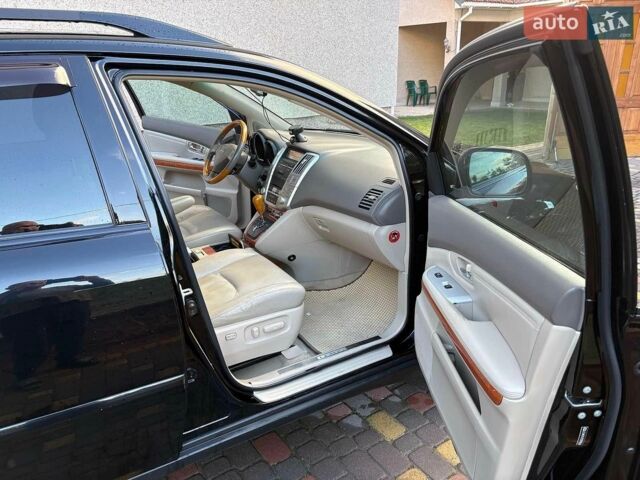 Лексус РХ, об'ємом двигуна 3.5 л та пробігом 141 тис. км за 16000 $, фото 4 на Automoto.ua