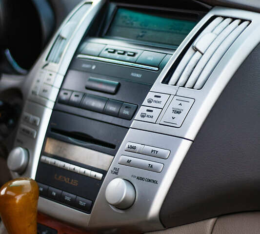 Лексус РХ, объемом двигателя 3.5 л и пробегом 278 тыс. км за 12000 $, фото 11 на Automoto.ua