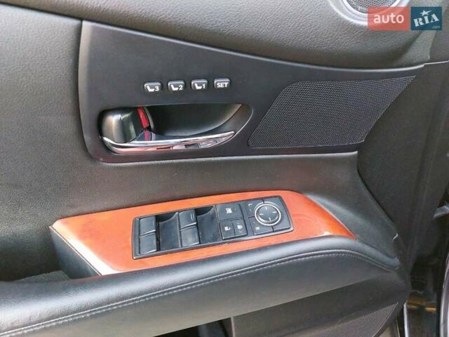 Лексус РХ, объемом двигателя 3.46 л и пробегом 92 тыс. км за 15500 $, фото 21 на Automoto.ua