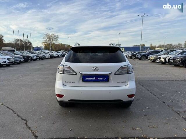 Лексус РХ, объемом двигателя 3.5 л и пробегом 210 тыс. км за 15500 $, фото 5 на Automoto.ua