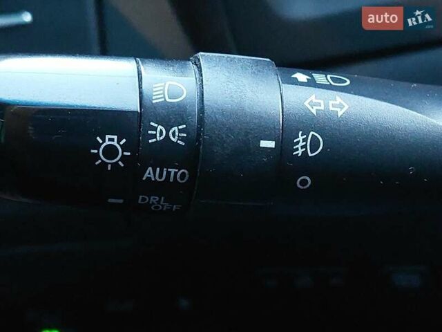 Лексус РХ, объемом двигателя 3.46 л и пробегом 92 тыс. км за 15500 $, фото 36 на Automoto.ua