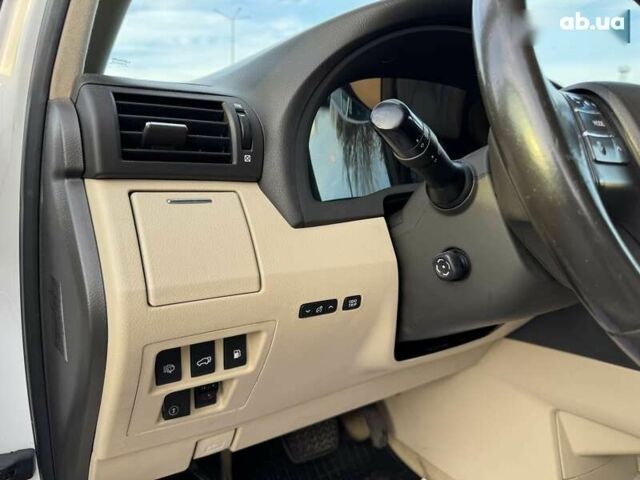 Лексус РХ, объемом двигателя 3.5 л и пробегом 210 тыс. км за 15500 $, фото 10 на Automoto.ua