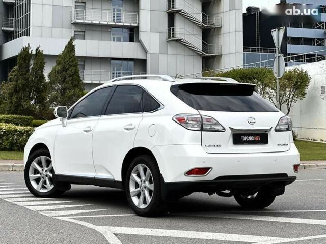 Лексус РХ, объемом двигателя 0 л и пробегом 181 тыс. км за 16700 $, фото 4 на Automoto.ua