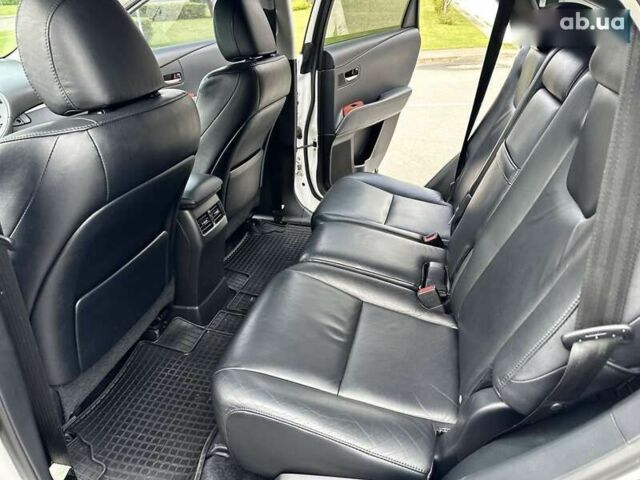 Лексус РХ, объемом двигателя 0 л и пробегом 181 тыс. км за 16700 $, фото 26 на Automoto.ua