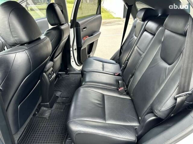 Лексус РХ, объемом двигателя 0 л и пробегом 181 тыс. км за 16700 $, фото 27 на Automoto.ua