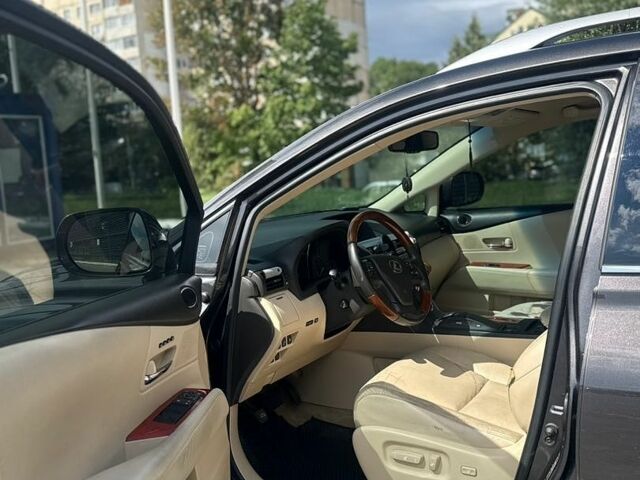 Лексус РХ, объемом двигателя 3.46 л и пробегом 255 тыс. км за 16999 $, фото 8 на Automoto.ua