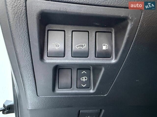 Лексус РХ, об'ємом двигуна 3.46 л та пробігом 291 тис. км за 16490 $, фото 16 на Automoto.ua