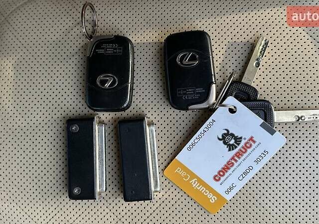 Лексус РХ, объемом двигателя 3.46 л и пробегом 257 тыс. км за 18900 $, фото 21 на Automoto.ua