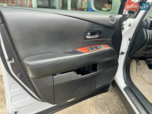 Лексус РХ, об'ємом двигуна 3.5 л та пробігом 245 тис. км за 17500 $, фото 21 на Automoto.ua