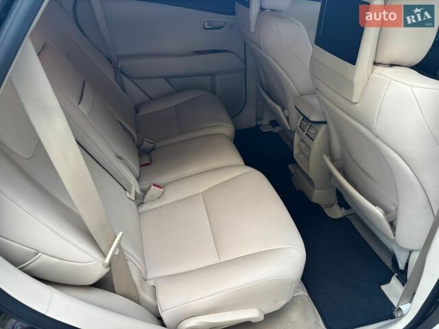 Лексус РХ, объемом двигателя 3.5 л и пробегом 240 тыс. км за 14500 $, фото 35 на Automoto.ua