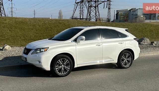 Лексус РХ, объемом двигателя 3.46 л и пробегом 257 тыс. км за 18900 $, фото 5 на Automoto.ua