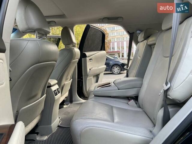 Лексус РХ, объемом двигателя 3.46 л и пробегом 193 тыс. км за 18400 $, фото 28 на Automoto.ua