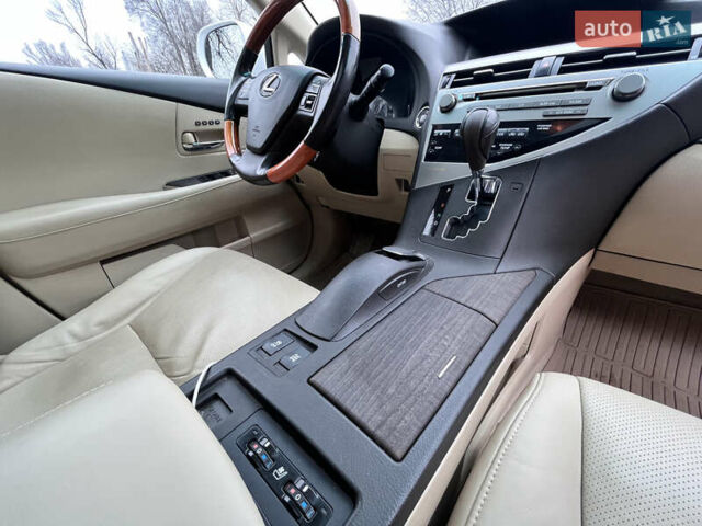 Лексус РХ, объемом двигателя 3.5 л и пробегом 136 тыс. км за 15777 $, фото 12 на Automoto.ua