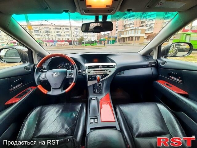 Лексус РХ, объемом двигателя 35 л и пробегом 239 тыс. км за 16000 $, фото 2 на Automoto.ua
