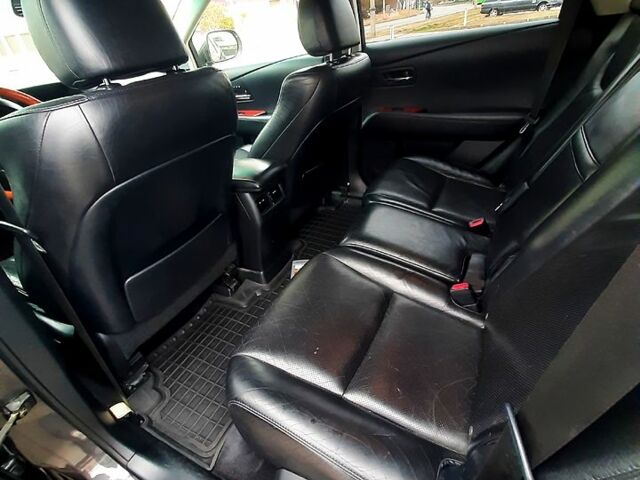 Лексус РХ, объемом двигателя 35 л и пробегом 239 тыс. км за 16000 $, фото 3 на Automoto.ua
