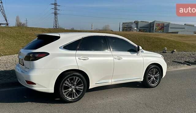 Лексус РХ, объемом двигателя 3.46 л и пробегом 257 тыс. км за 18900 $, фото 9 на Automoto.ua