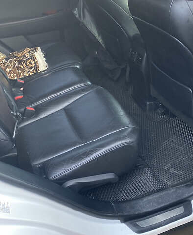 Лексус РХ, объемом двигателя 3.46 л и пробегом 161 тыс. км за 18500 $, фото 4 на Automoto.ua