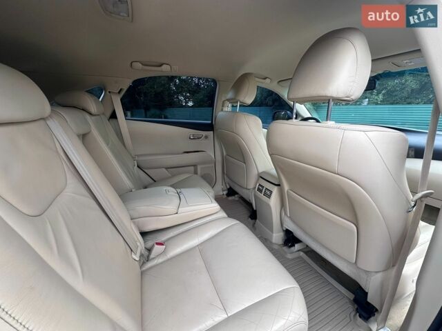 Лексус РХ, объемом двигателя 3.46 л и пробегом 89 тыс. км за 16699 $, фото 14 на Automoto.ua