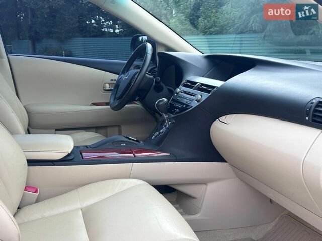 Лексус РХ, объемом двигателя 3.46 л и пробегом 89 тыс. км за 16699 $, фото 21 на Automoto.ua